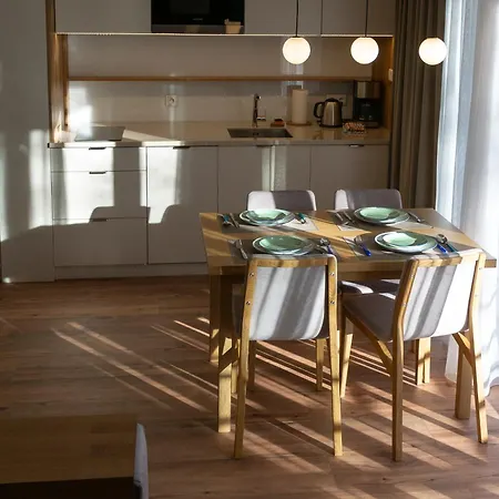 Lesne Zacisze Apartman *