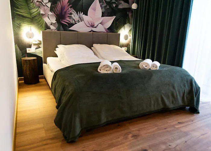 Lesne Zacisze Apartman *